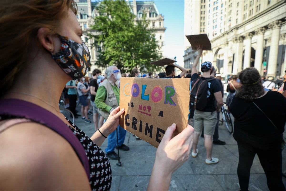 U New Yorku i dalje traju antirasistički prosvjedi