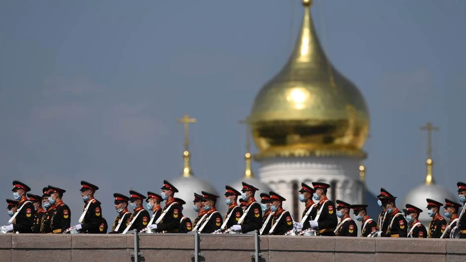 Ljuti na Putina zbog vojne parade dok virus divlja zemljom