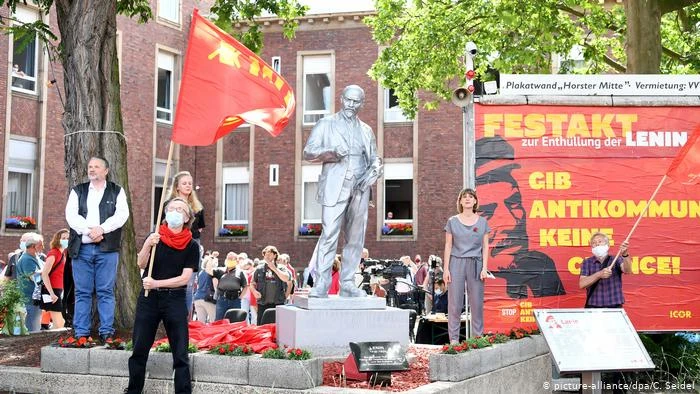Kontroverzni Lenjinov kip postavljen u njemačkom gradu