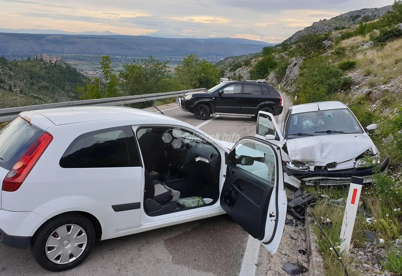 Više ozlijeđenih u prometnoj nesreći iznad Dračevica