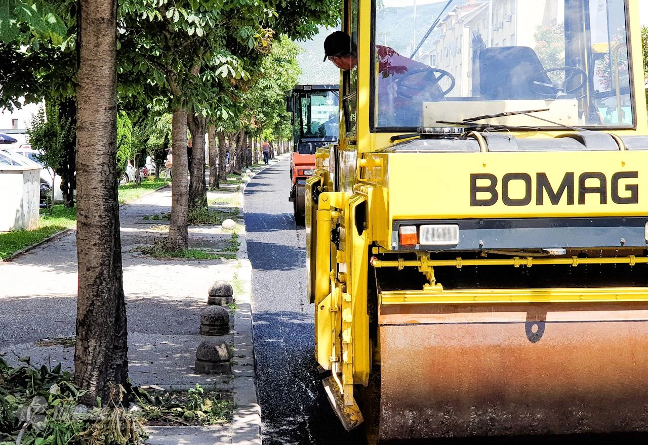 Stigao asfalt na Bulevar