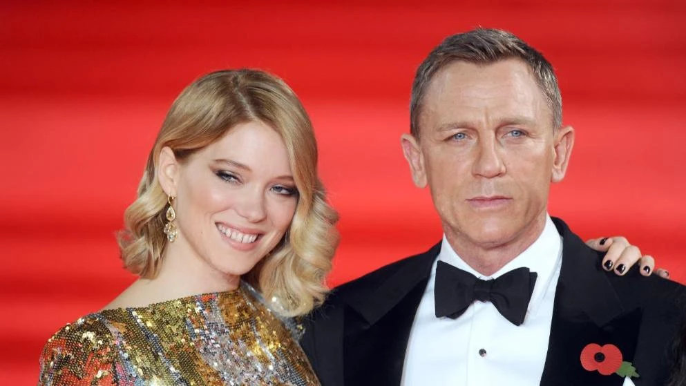 Agent 007 pokleknuo: James Bond se u novom filmu pojavljuje kao otac