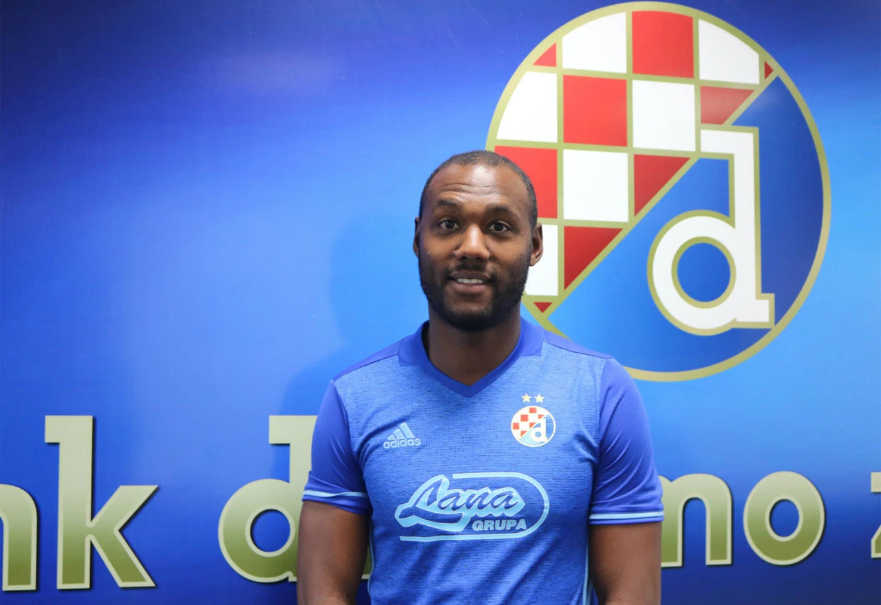 Francuski branič ostaje u Dinamu