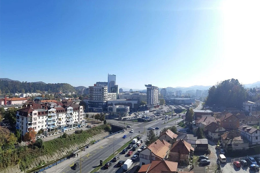 Vlada u Tuzli neustavna