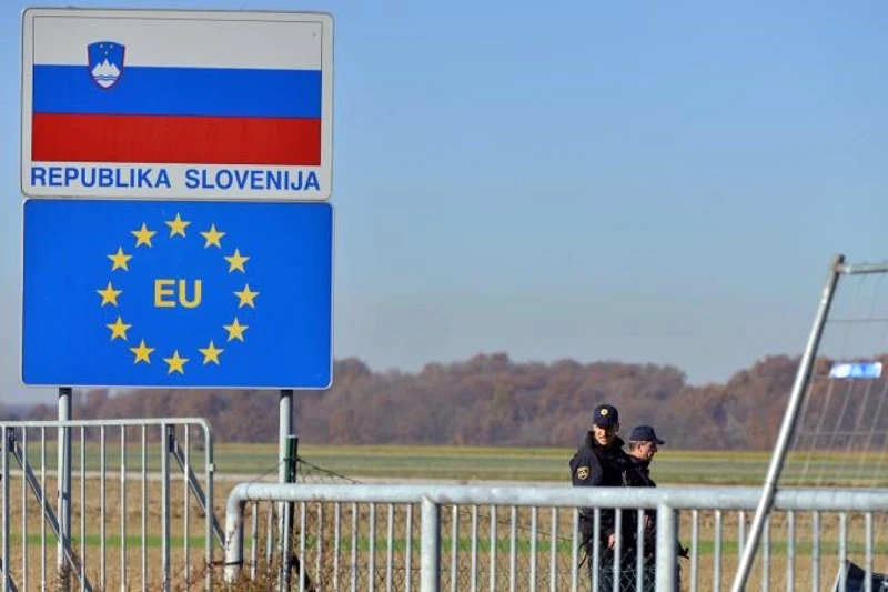 Tisuću policajaca raspoređeno na granici Slovenije i Hrvatske