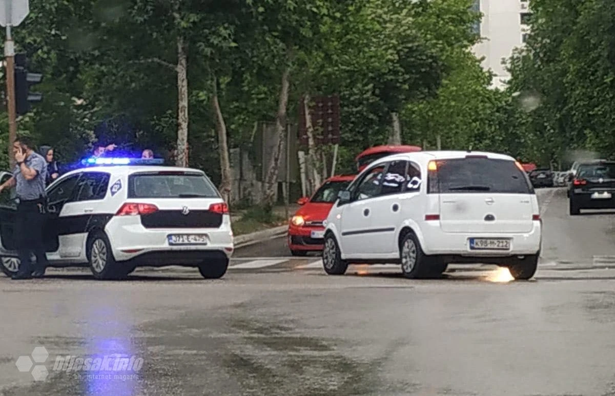 Lakša prometna kod hotela Ero