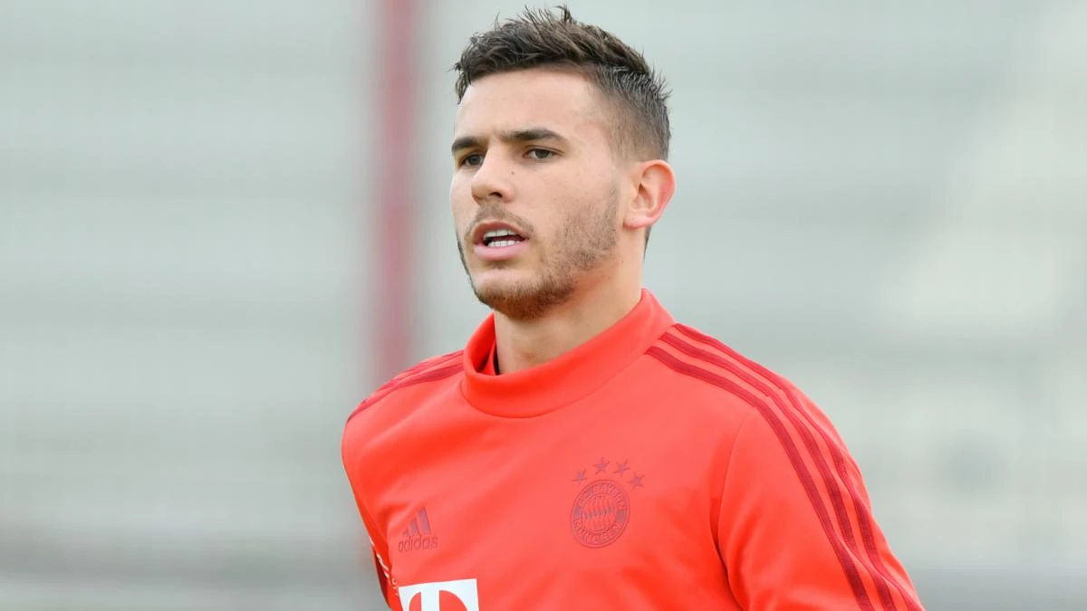 Newcastle plaća Bayernu 80 milijuna eura za francuskog braniča?