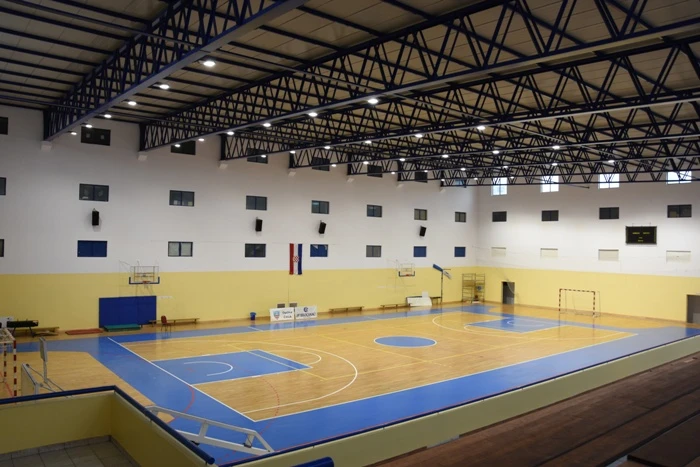Nakon 23 godine: Promijenjena rasvjeta u sportskoj dvorani Čitluk