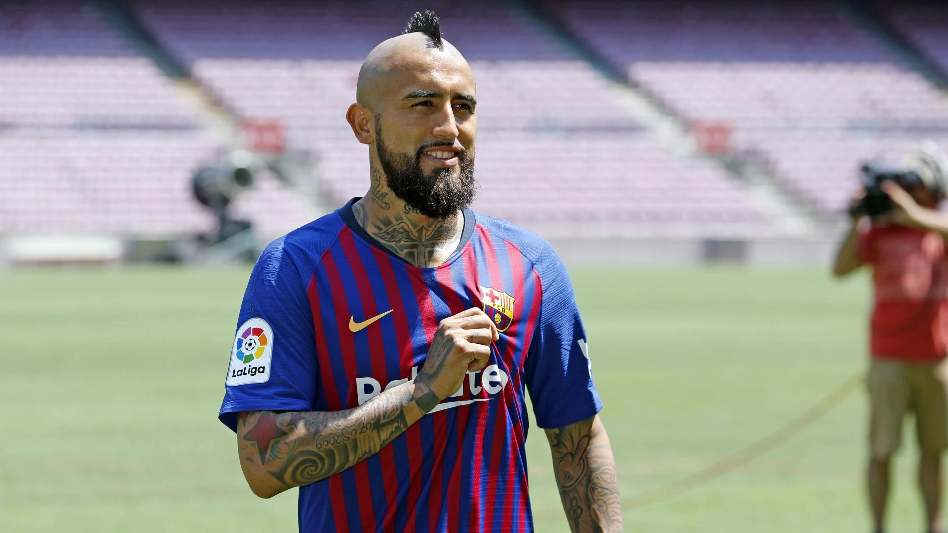 Veznjak Barcelone Arturo Vidal dogovorio povratak u Serie A