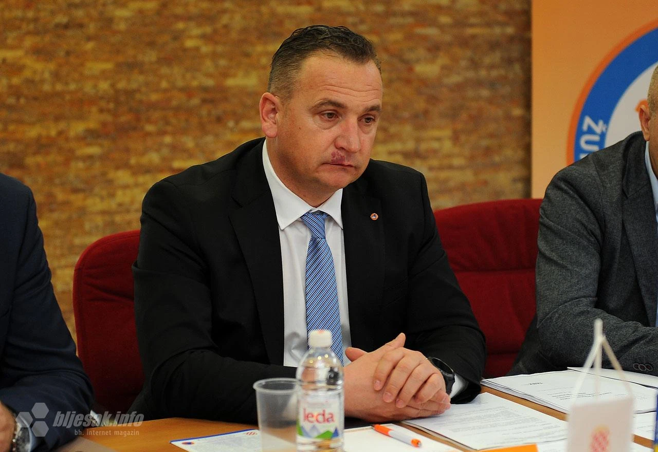 Što će biti s mjerama: Afera "Respiratori" zakočila i rad Federalnog stožera