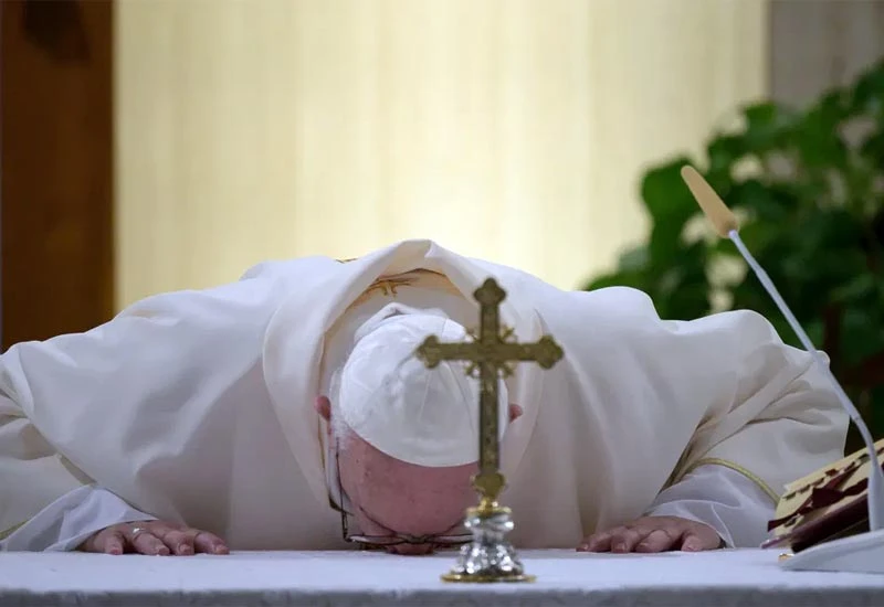 Franjo na ispitu: Papa pozvan da primi migrantsku obitelj