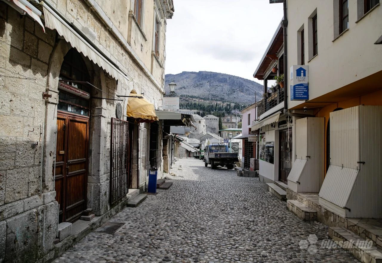 U Mostaru većina dućana i dalje zatvorena, jer kupaca nema