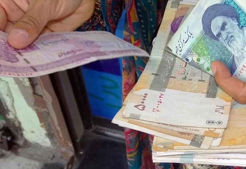 Iran briše četiri nule