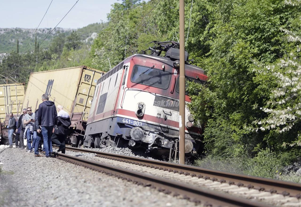 Vlak sletio s tračnica kod Mostara