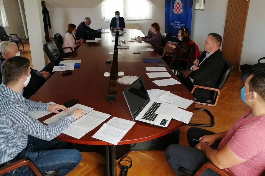 HBŽ: Policijski sat za vikend, u ponedjeljak 'nastupaju' frizeri