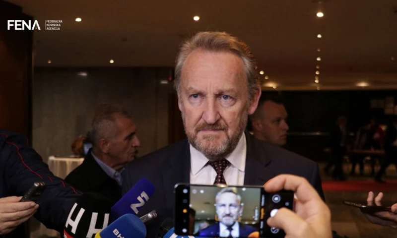 Izetbegović u Avazu: Federacija iznad države i američka radna mjesta