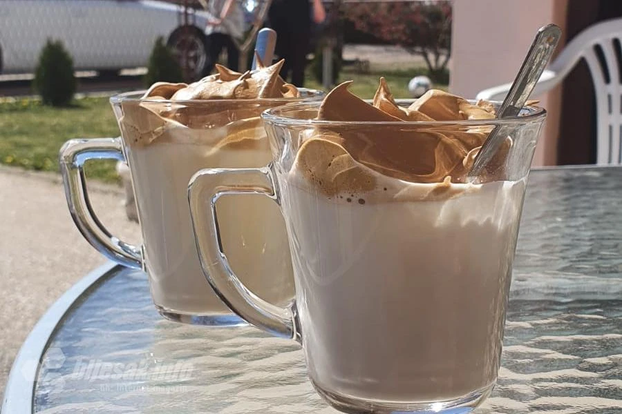 Recept za osvježavajući napitak od kave za kojim poludio cijeli svijet