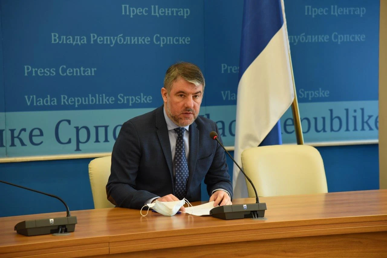 Novih 5 pozitivnih na koronavirus u RS, oporavljenih 196