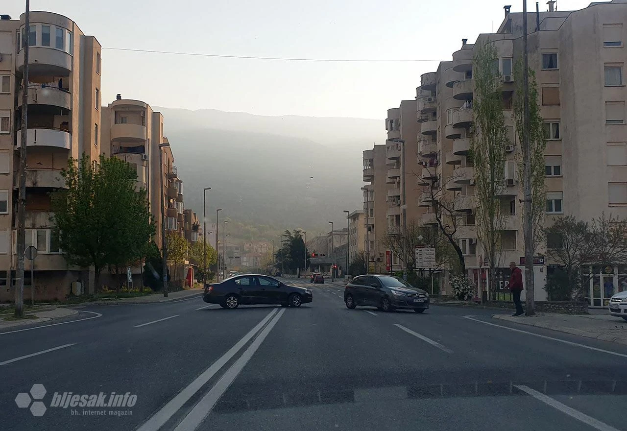 'Druženje' preko pune linije