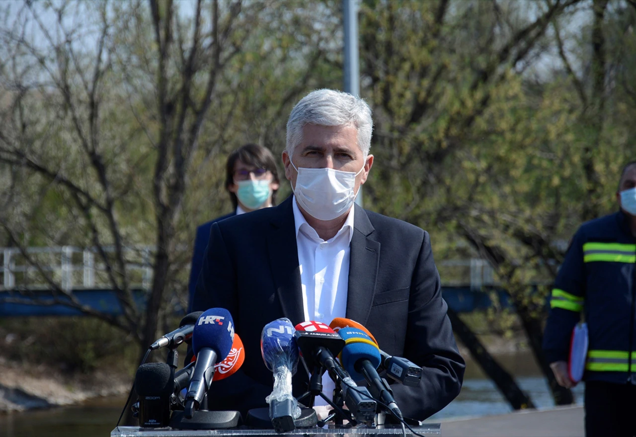 Čović u Širokom Brijegu najavio pomoć države gospodarstvenicima