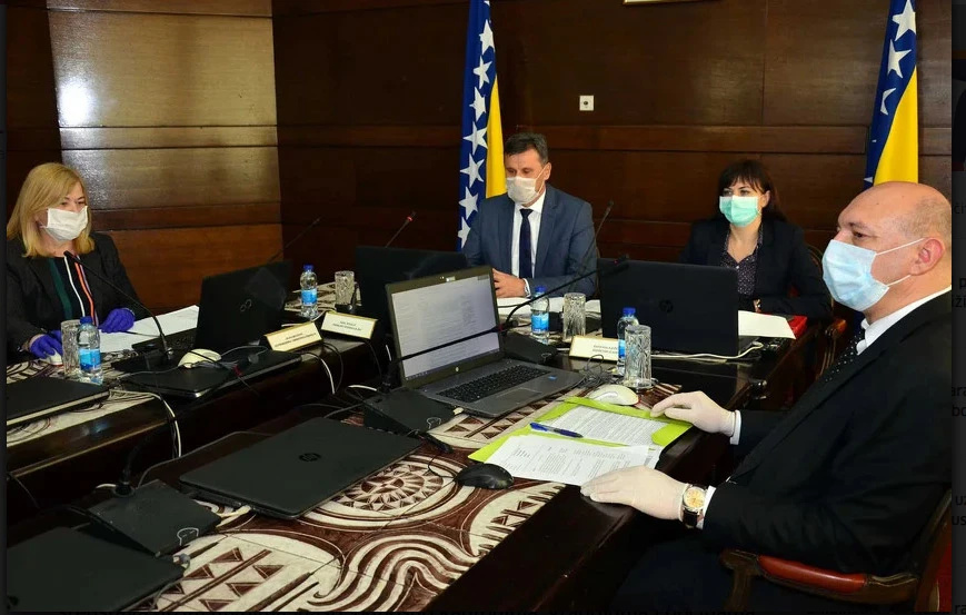 Vlada FBiH preusmjerila 21 milijun KM zdravstvu za medicinsku opremu