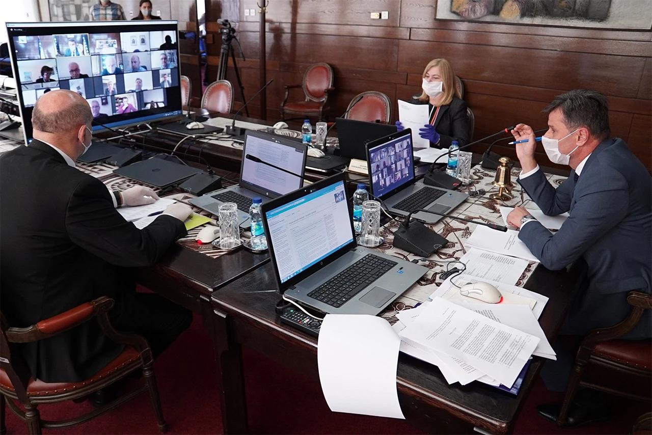 Vlada FBiH daje 21 milijun KM za sanaciju posljedica pandemije koronavirusa