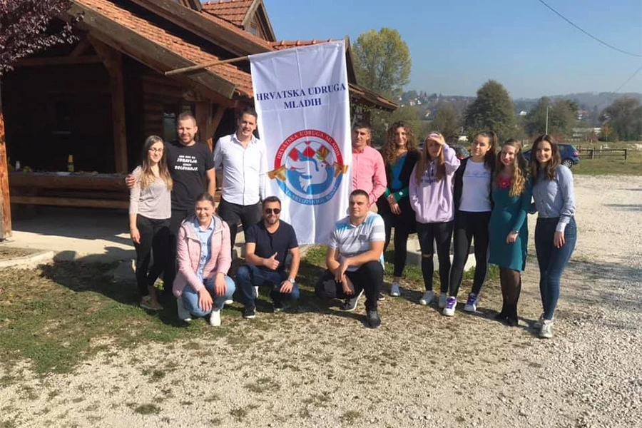 Humanitarna akcija Hrvatske udruge mladih u Središnjoj Bosni