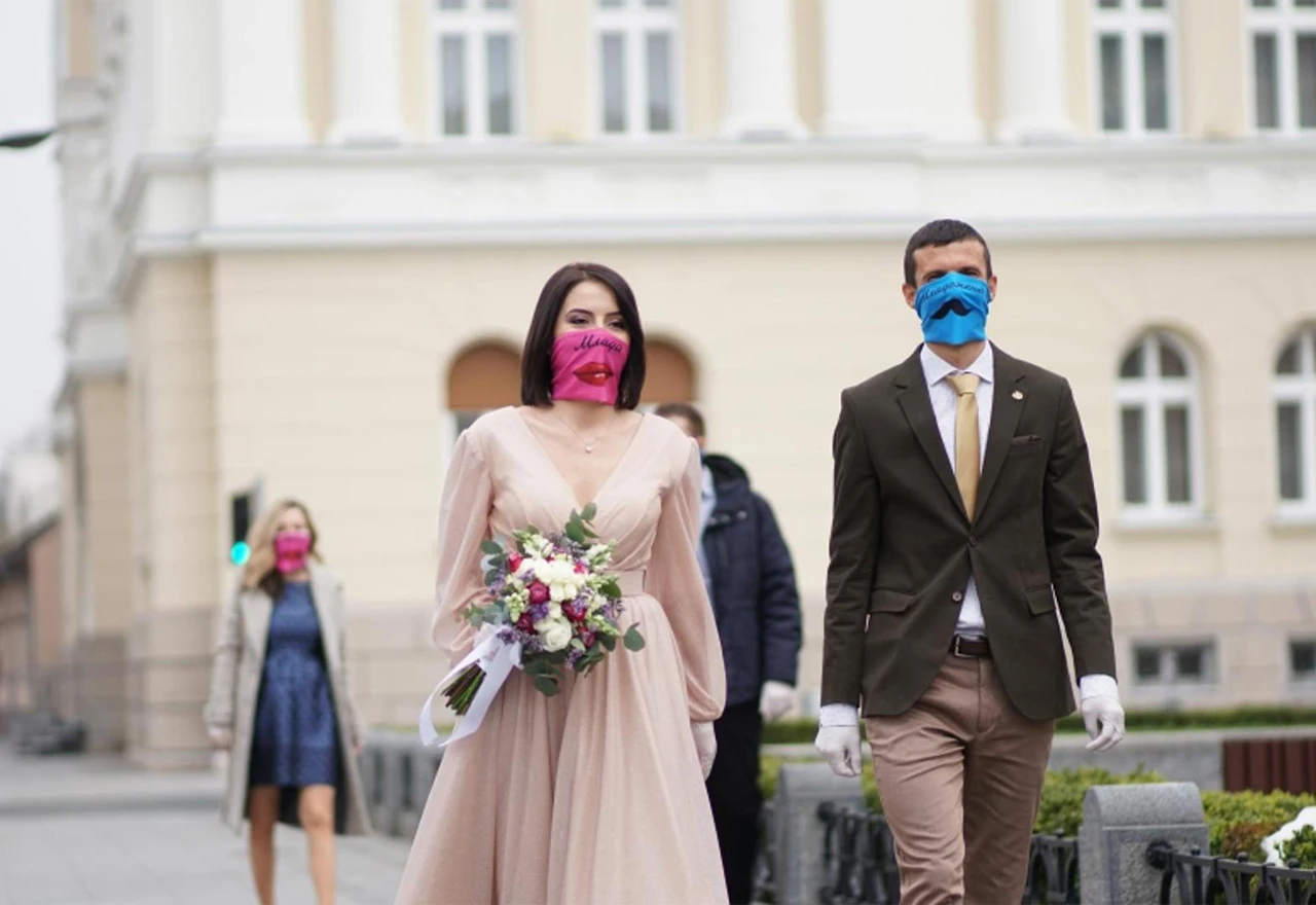 Mladenci iz BiH uz prigodne maske izgovorili "da"