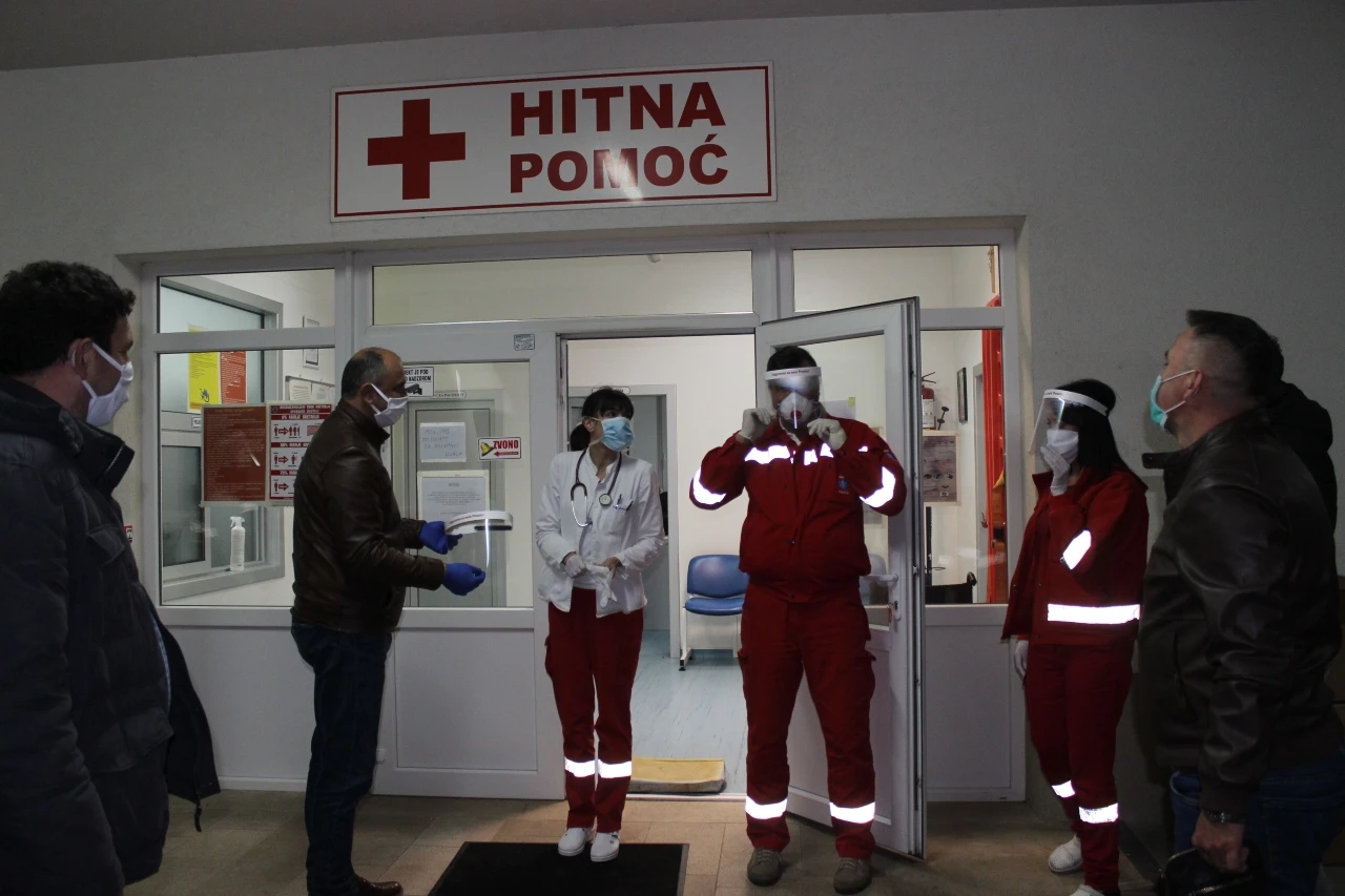 Uručeni zaštitni viziri Domu zdravlja Posušje