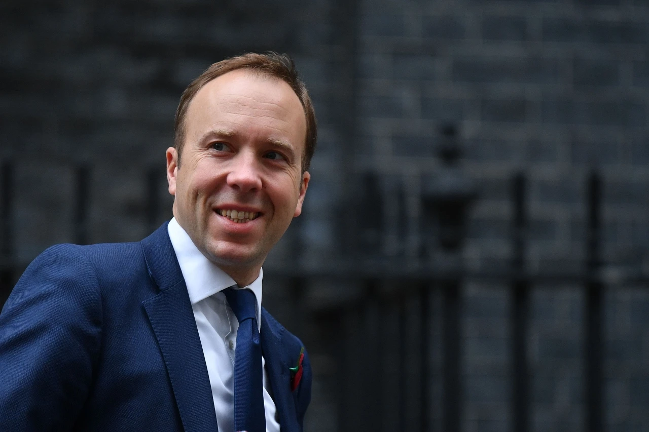 Osim Johnsona zaražen i britanski ministar zdravstva