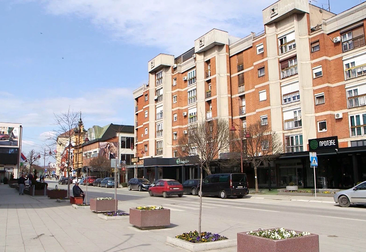Srbija: Još tri osobe preminule, 73 novozaraženih
