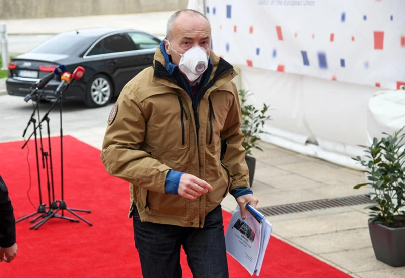 I hrvatski političari imaju problem s maskama