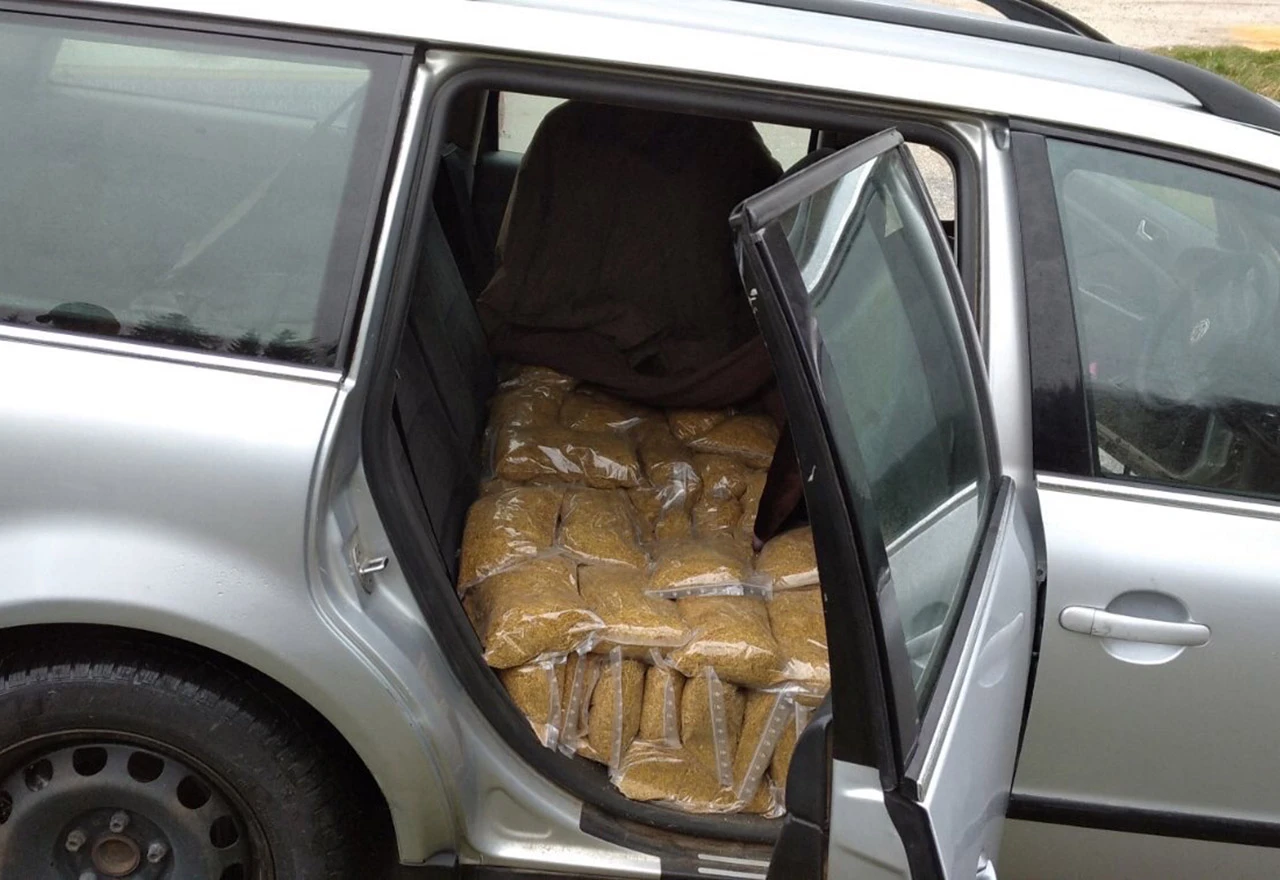 Između Sarajeva i Konjica oduzeli 260 kg rezanog sušenog duhana