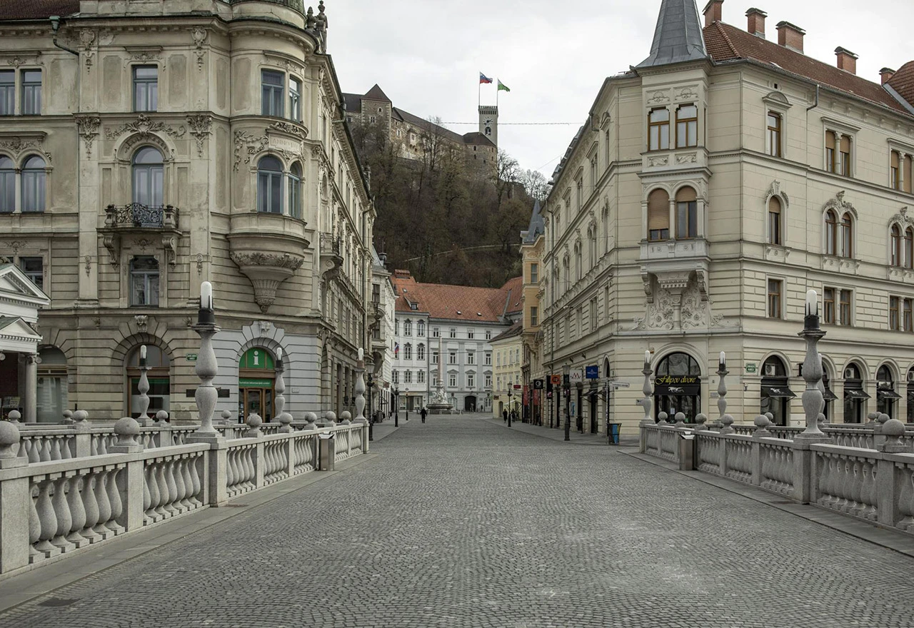 Slovenija: 414 zaraženih, 31 više