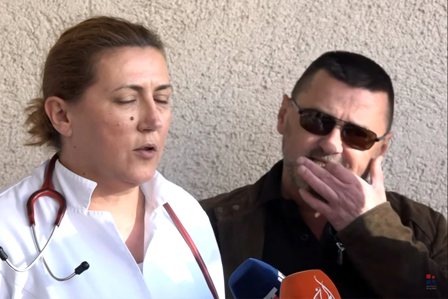 Beljenje, gafovi i čačkanje zubi: Kvesićev istup u medijima postao viralan