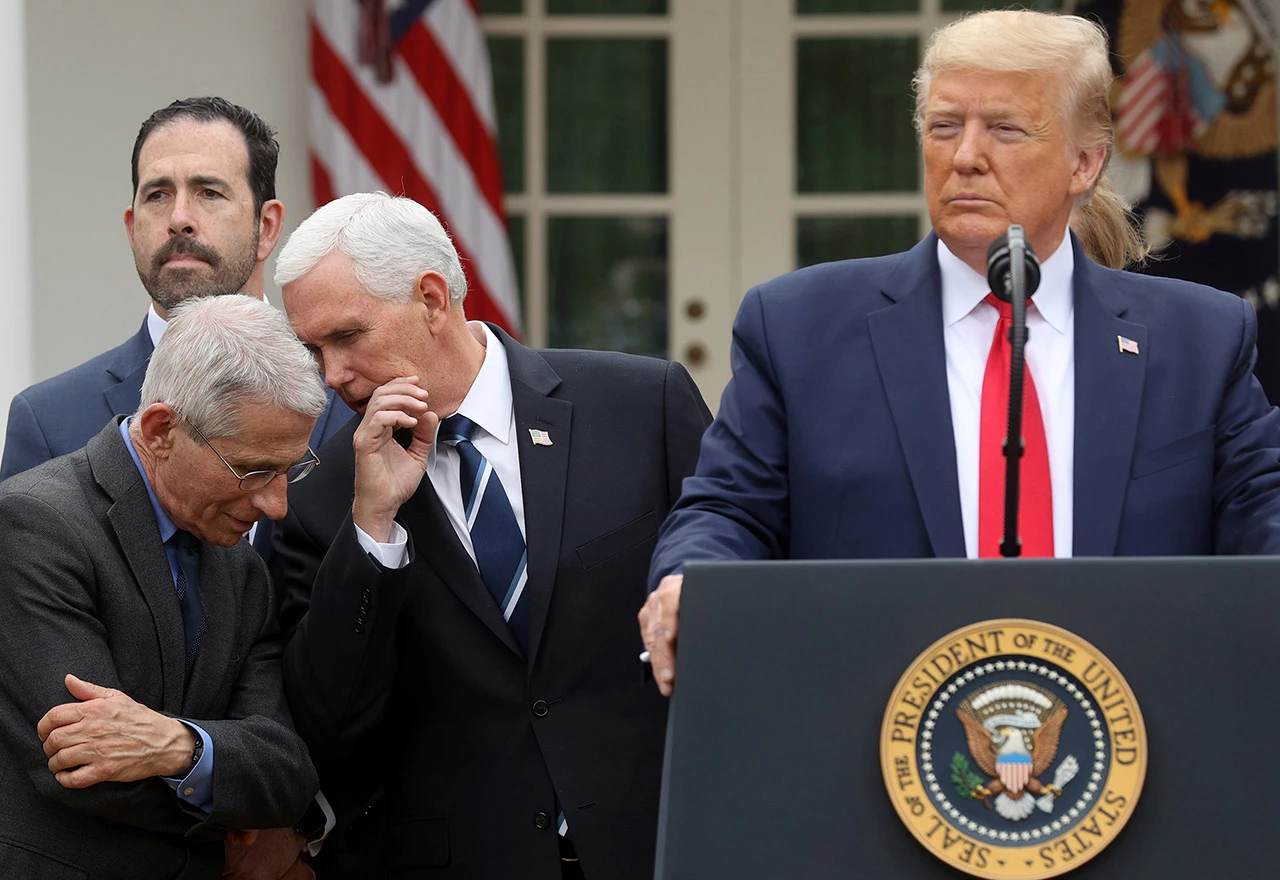 Trump se testirao na koronavirus, novinarima mjerili temperaturu