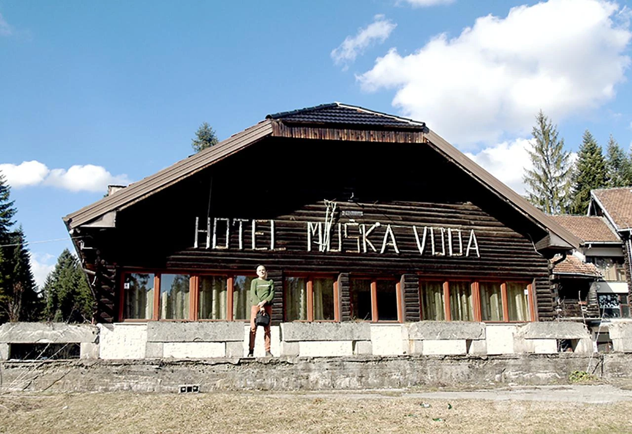 Kladanj: Jeste li za čašu 'muške vode'?