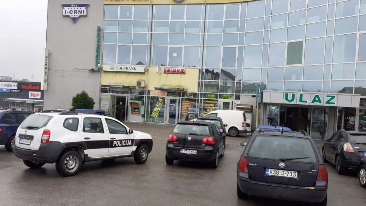 SIPA pretresla prostorije Visoke međunarodne škole Cazin i PU Vita plus Cazin