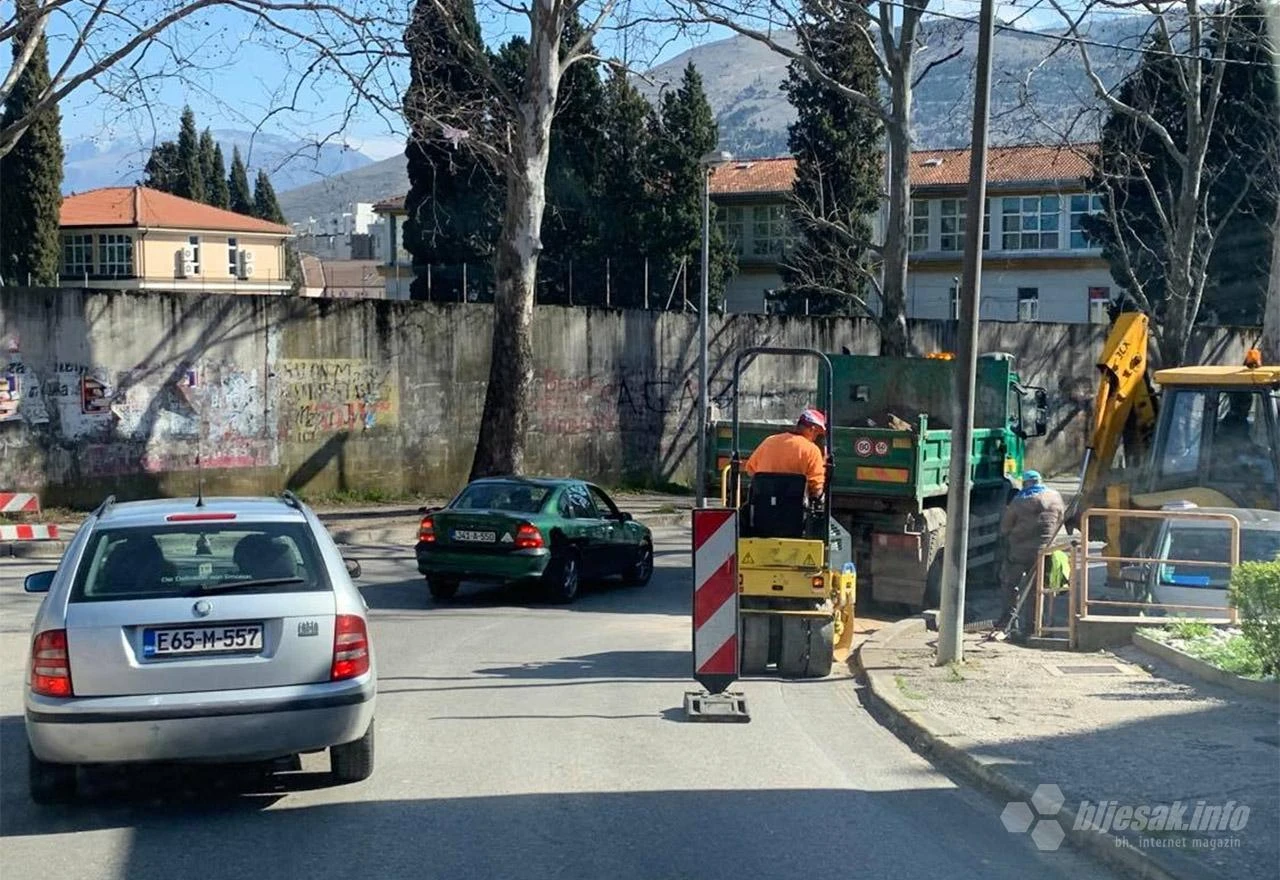 Radovi i gužva: Došao red i na asfalt u Rizzovoj