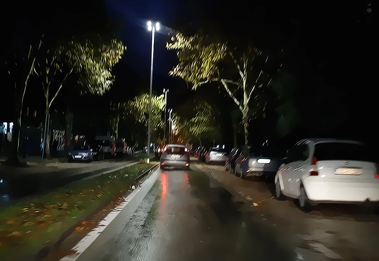 Mostar: Javni parkinzi kao auto saloni