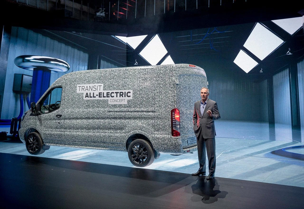 Dolazi potpuno električni Ford kombi, imat će Wi-Fi i 4G LTE