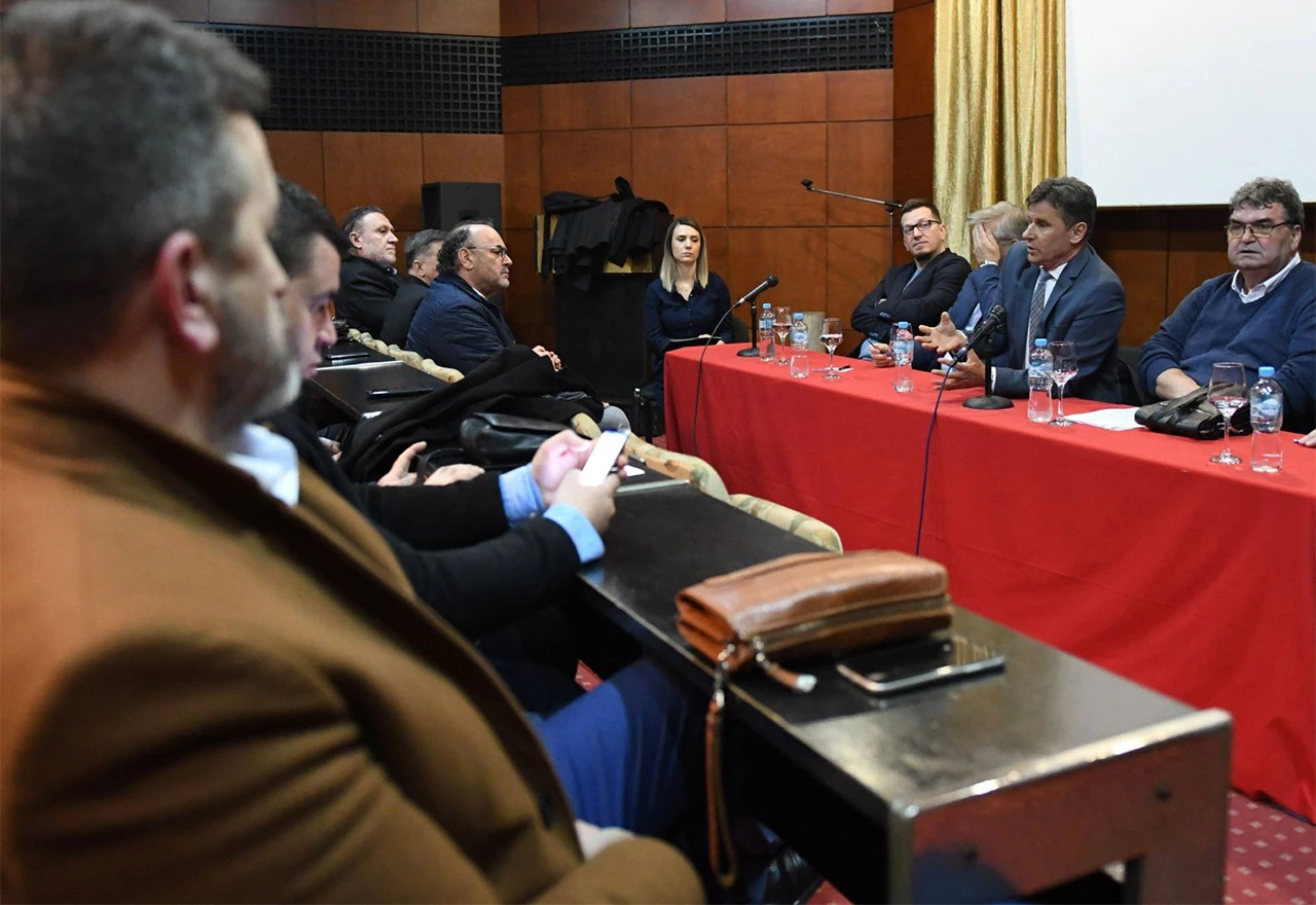 Novalić: Migrantska kriza je, kao i koronavirus, posljedica globalnih zbivanja