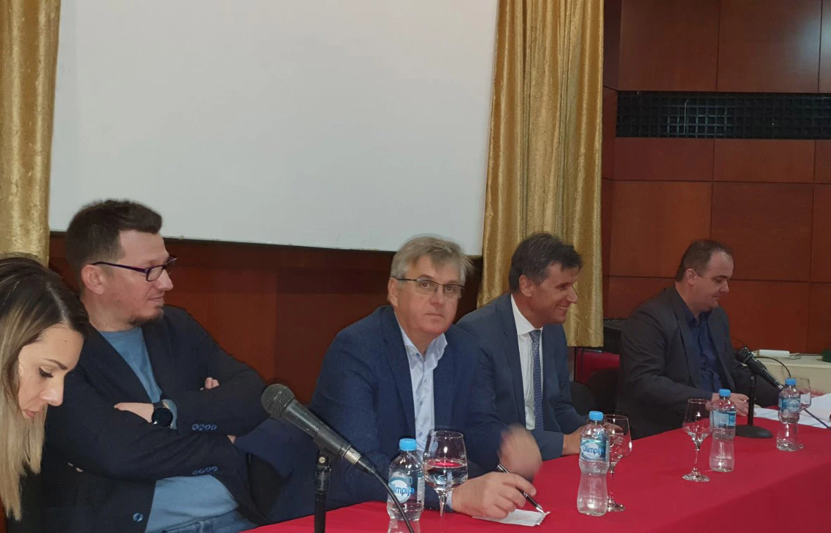 Poručili Novaliću: Prestani pričati o reformama, nego ih hitno provodi