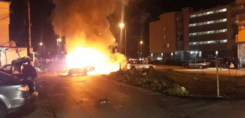 Jedna osoba poginula, druga ozljeđena u eksploziji autobombe