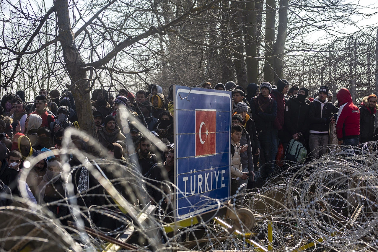 Grčki vojnici ranili nekoliko migranata