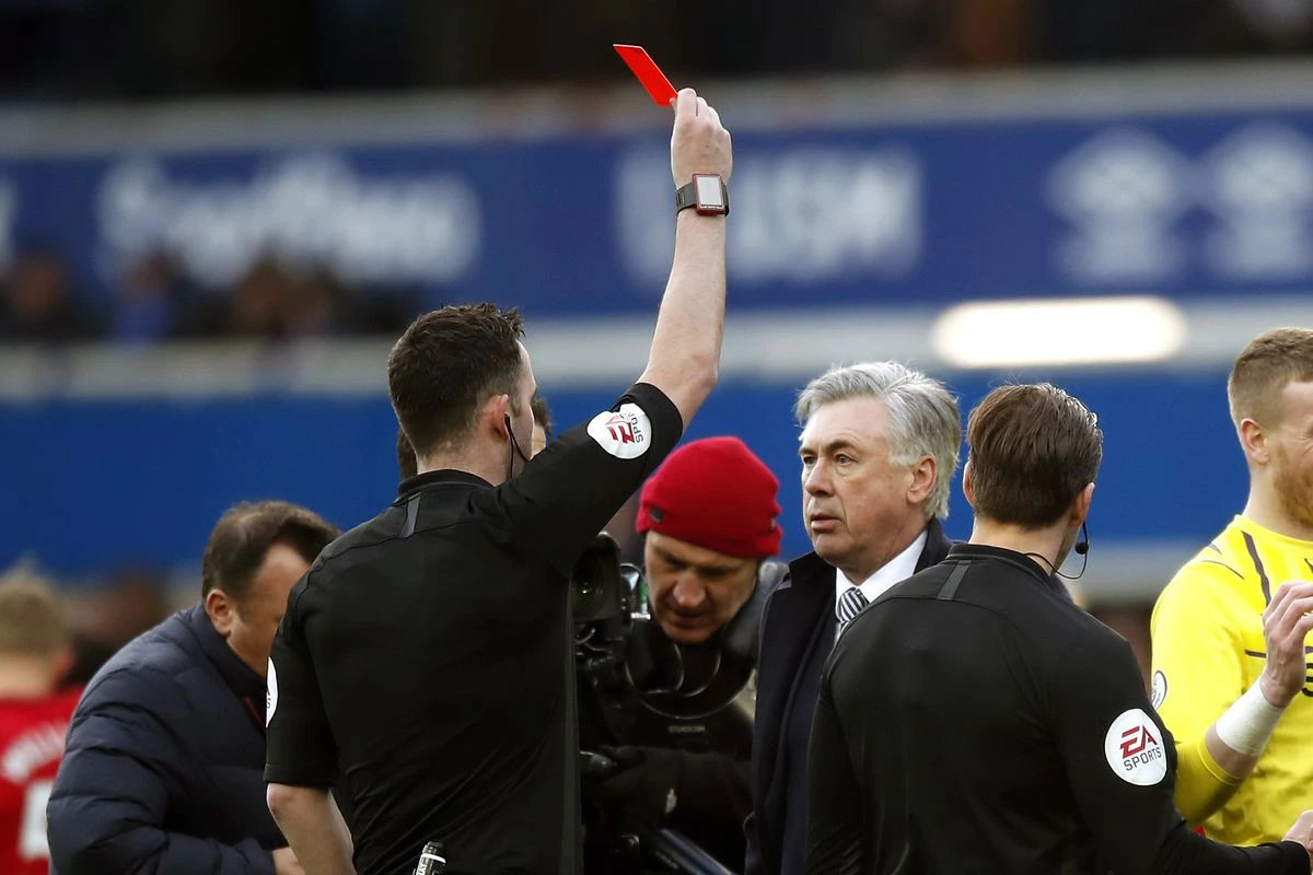 Izravni crveni karton: Carlo Ancelotti se upisao u povijest Premier lige 