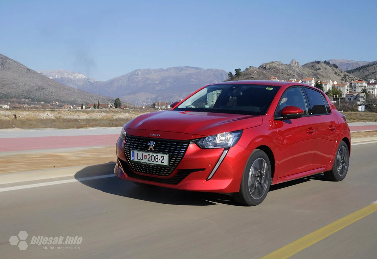 Vozili smo Peugeot 208: Prava gradska faca
