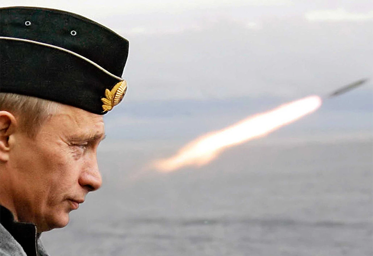 Putin: Rusija ne planira ni s kim ratovati