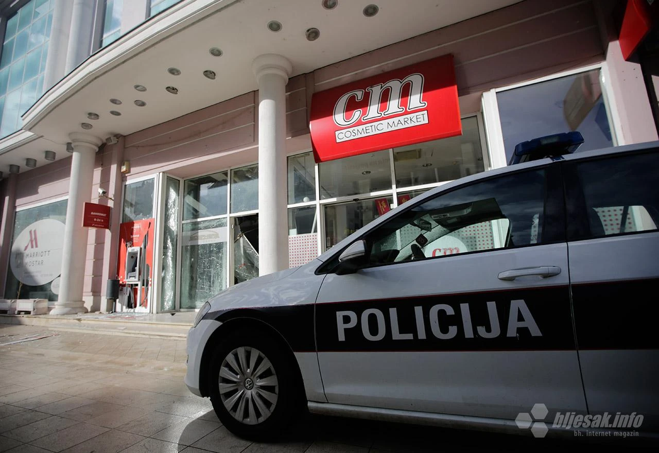 Eksplozija u Mostaru: Tri osobe u bijegu   