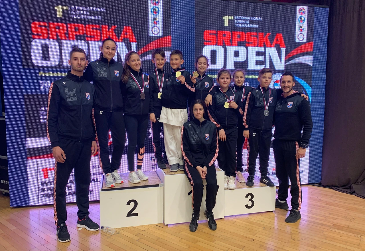 Karate klub Široki Brijeg bogatiji za 5 zlatnih medalja